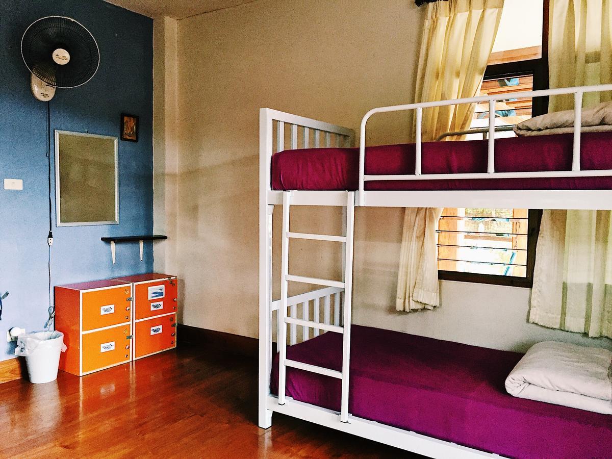 Hostel Baan Mai Sak Pai Zimmer foto